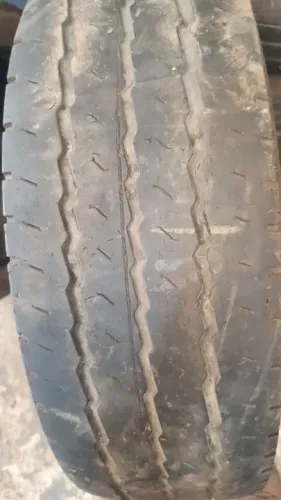 Pneu 225/75/16 Continental