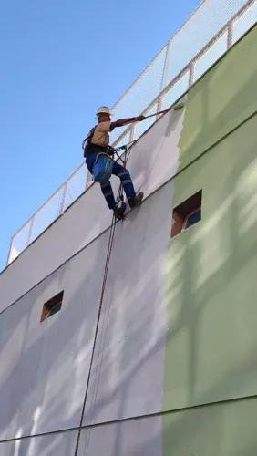 Pintor alpinista balancim cadeirinha suspensa irata nr35 