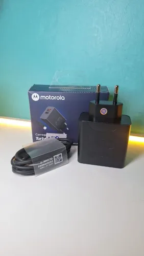 Carregador Motorola 150w turbo 