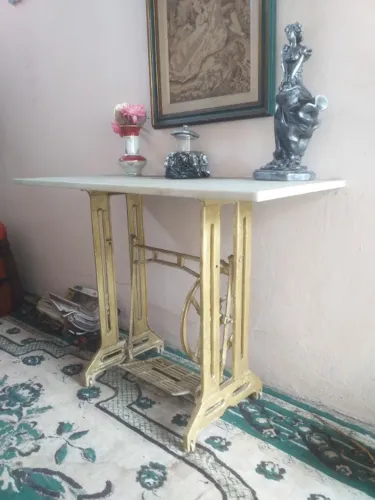 Mesa de máquina de custura