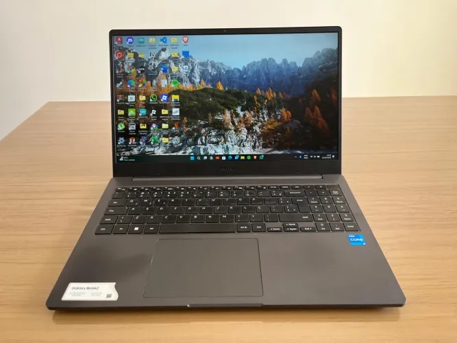 Samsung Galaxy Book 2, Intel I5 (12ª Geração), 512gb de SSD, 8gb de RAM, 15,6?