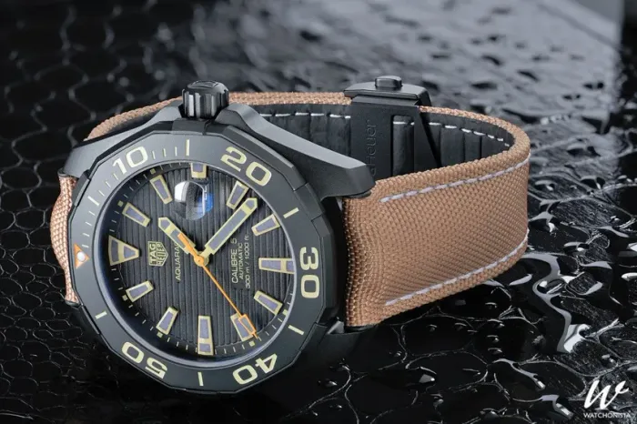 Relogio Tag Heuer Aquaracer Pulseira Nylon Bege - Automático - 43mm - Vidro Safira