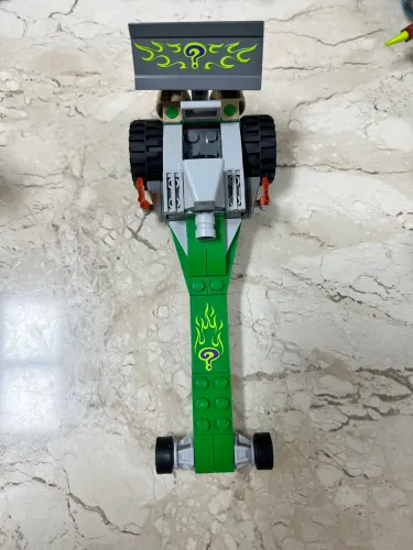 Carro Charada - LEGO BATMAN