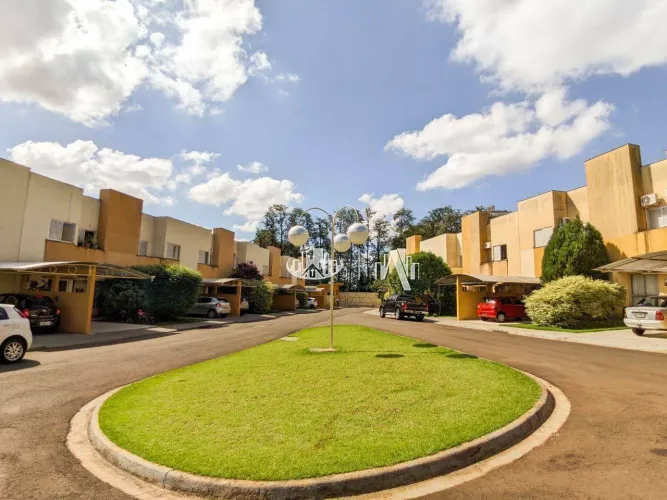 Casa com 4 quartos à venda, 125 m² por R$ 800.000 - Condomínio Residencial Graciosa - Lond