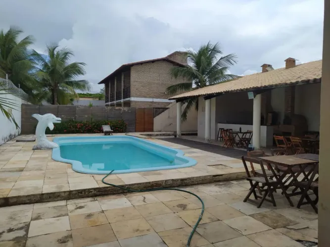 ALUGO CASA NA PRAIA DO PRESIDIO