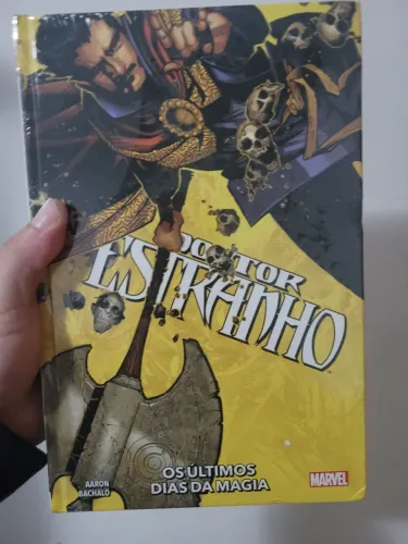 Doutor Estranho Marvel deluxe