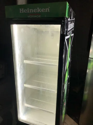 Freezer expositor com led