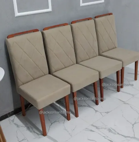 4 Cadeiras de Luxo com Cabeceira - Conforto e Elegância em Pronta Entrega!