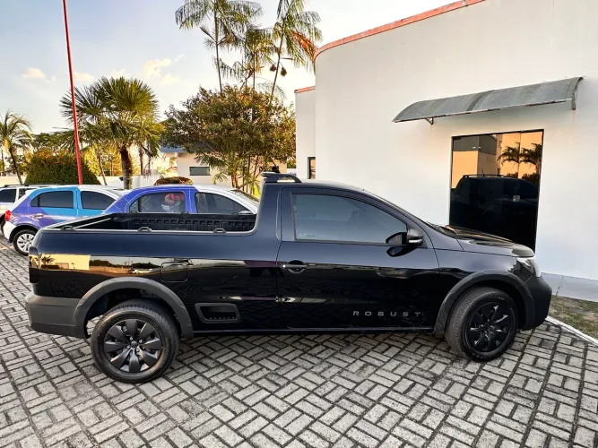 Volkswagen Saveiro Robust 1.6 Total Flex 16V 2025