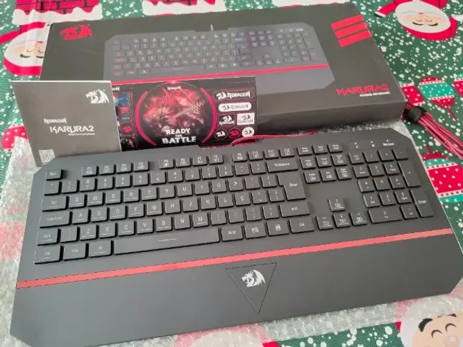 Teclado Gamer Membrana Redragon Karura 2 ABNT2 Preto - K502RGB
