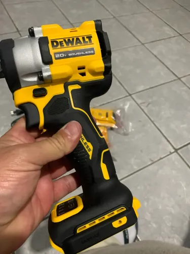Dewalt