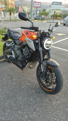 CB 650R IMPECÁVEL!