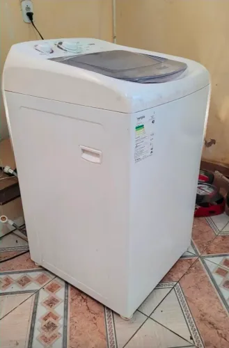 Lavadora Consul 9kg funcionando