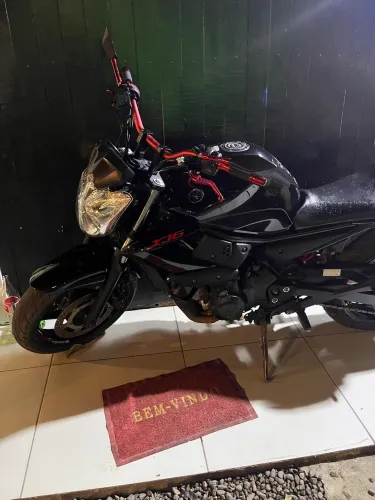 Vendo ou troco xj6 2012 