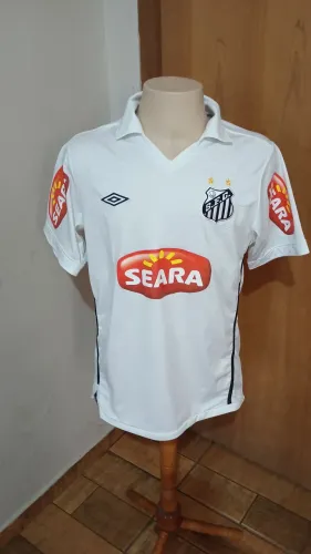 Camisa umbro santos 2010<br>R$ 150tamanho G