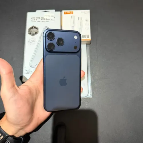 IPhone 17 Pro Max 256GB Azul! Impecável! Aceito cartão + Brindes! É Oportunidade!