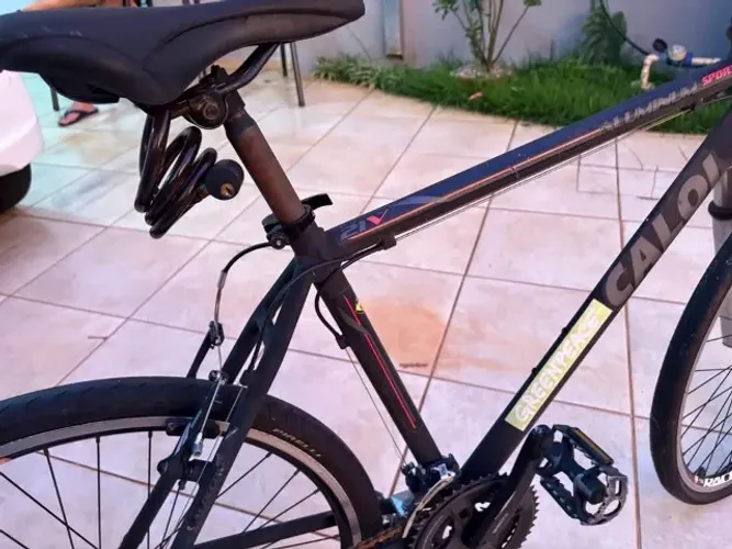 Bicicleta Caloi Iluminum Sport (shimanu altus)
