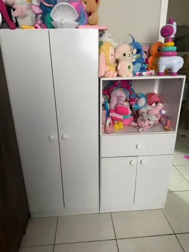 Guarda roupa infantil