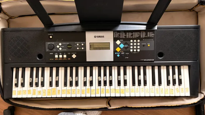 Teclado Digital Yamaha PSR - e223