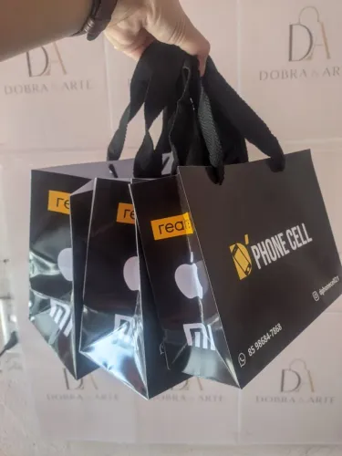 Sacolas personalizadas PP P M e G