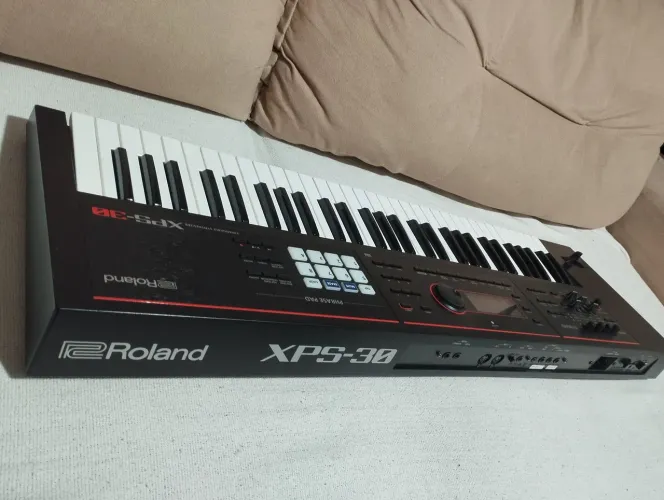 Teclado Roland XPS 30
