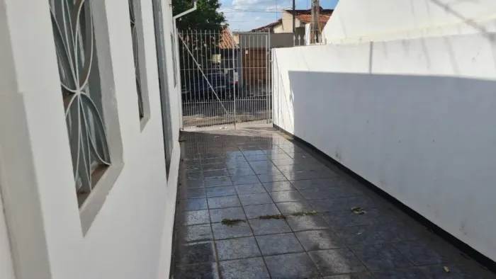 Kitnet com 1 dormitórios para locação no bairro Núcleo Residencial Presidente Geisel