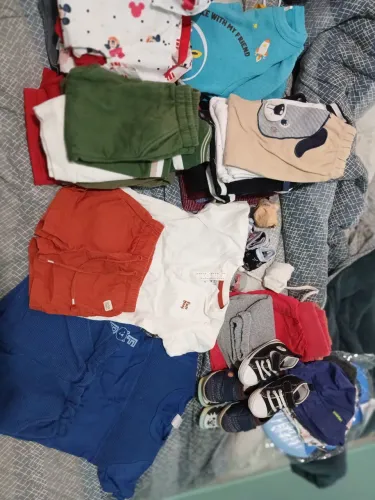 Doação roupas menino 1 ano