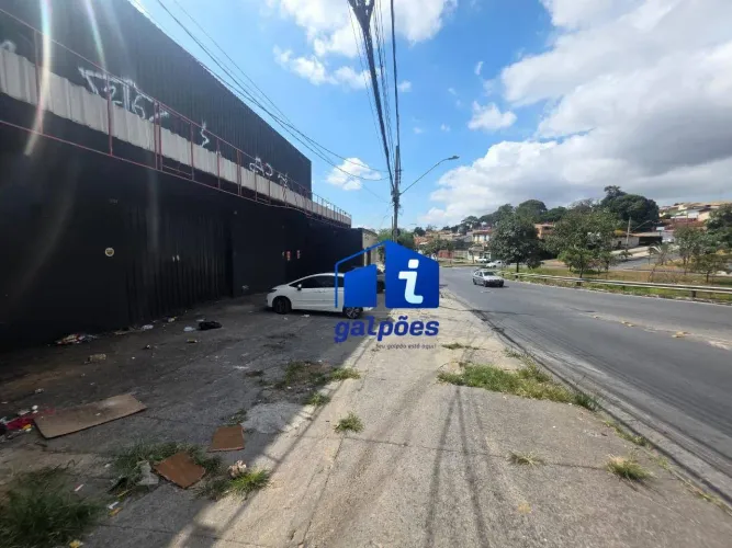 Galpão com 200 m² no bairro Santa Mônica - Belo Horizonte/MG