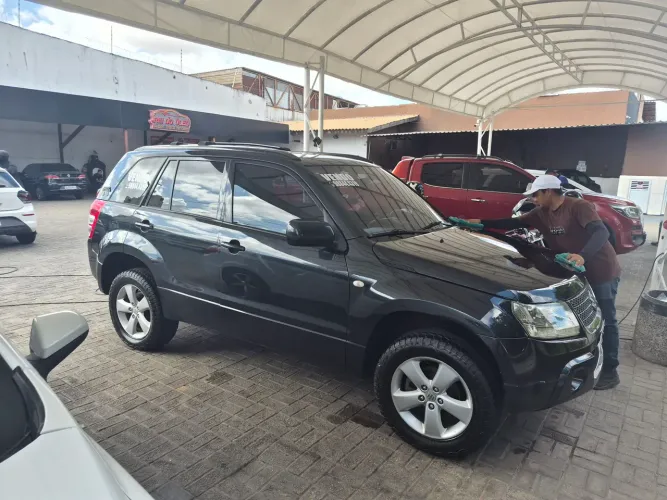 Suzuki Grand Vitara 2.0 16V 4x2/4x4 5P Aut. 2012