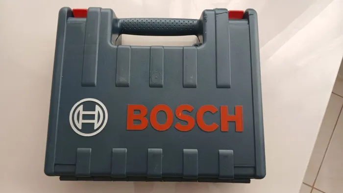 Maleta de Transporte de Ferramentas Bosch - Usada (Excelente Estado)