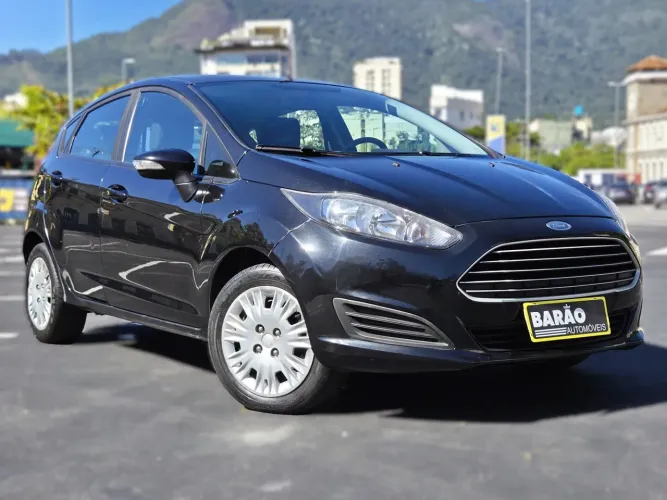 Ford Fiesta 1.6 16V Flex Mec. 5P 2017