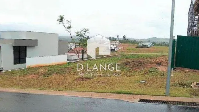 Terreno à venda no bairro Vila Brandina em Campinas