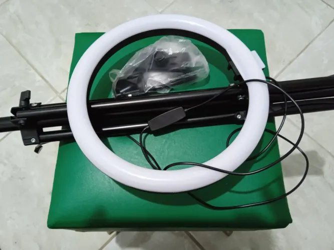 Suporte para iluminação de vídeos