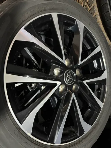 Roda Toyota Corolla Cross aro 18 original unidade avulsa 