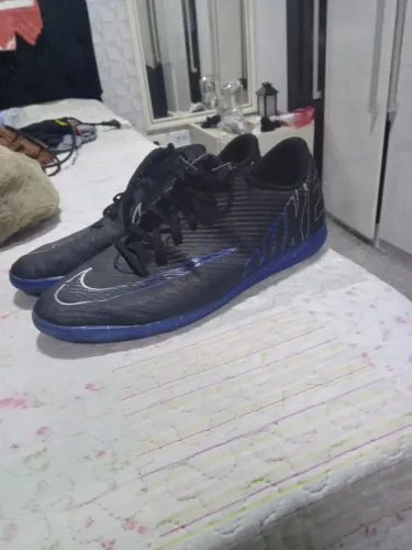Chuteira nike club