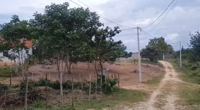 Terreno no Loteamento Sitio Rio Grande, 600 mts quadrados, Curralinho.