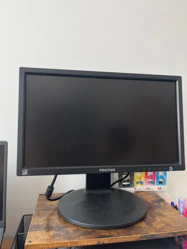 Monitor tela positivo