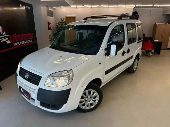 Fiat Doblo Attractive 1.4 Fire Flex 8V 5P 2015