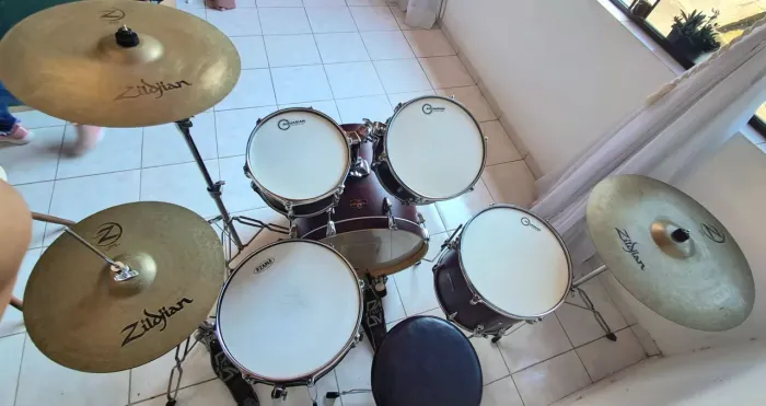 Exclusivo para lucas Tama imperial completa + zildjian planet z