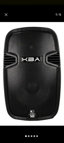 Caixa ativa 250w novíssima,  pouco uso.