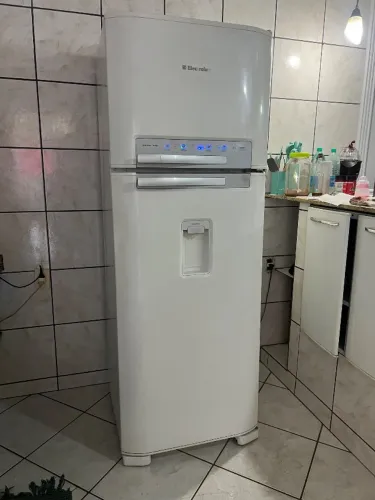 Geladeira Electrolux