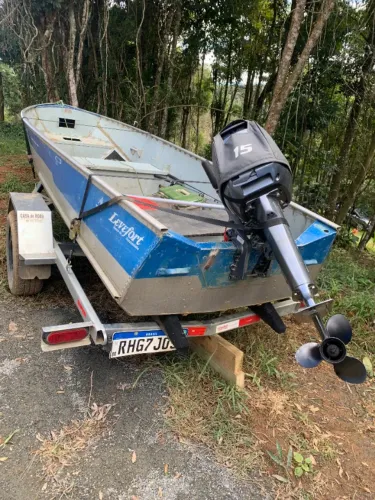 Barco de alumínio 4mt motor hidea 15hp e carreta documentada