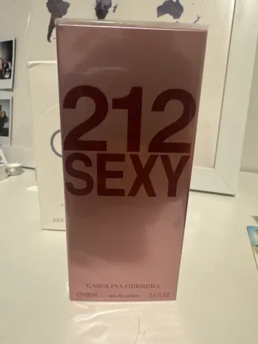 Perfume importado - 212 Sexy Carolina Herrera