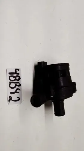 Bomba De Agua Mercedes Benz Gla200 2015
