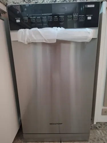 Vendo lava louça Brastemp nova BLF10BR - 10 serviços