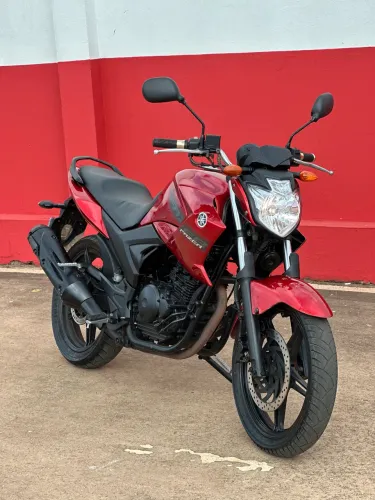 Yamaha Fazer YS 250 ano 2012