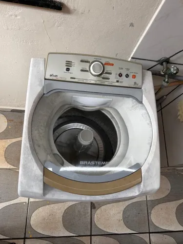 Máquina de lavar roupas 9kg BRASTEMP