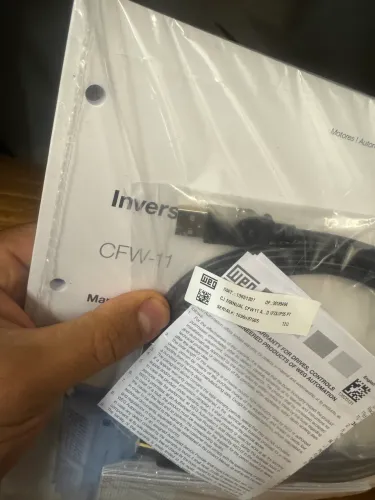 Inversor de frequência WEG CFW-11