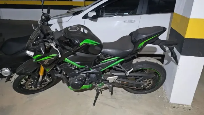 KAWASAKI Z900 R EDITION 2022/2022 - IMPECÁVEL, BAIXA KM E 100% ORIGINAL