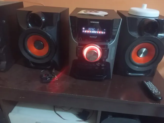 Mini System Samsung Giga Sound